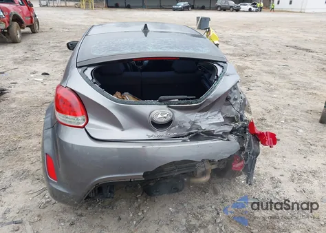 2014 Hyundai Veloster Base W/Black z USA, uszkodzony, nr VIN KMHTC6AD7EU189895